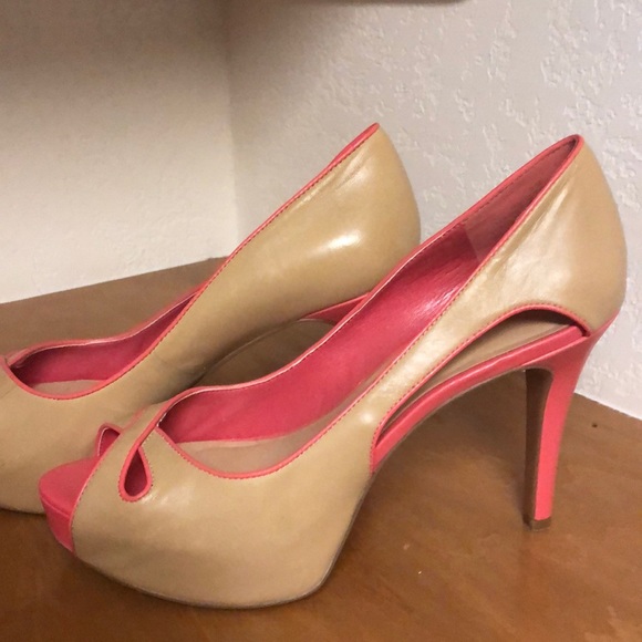 Nude and coral pump - Picture 2 of 4